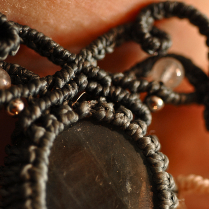 « Murmure des anciens » - Collier unique ras le cou