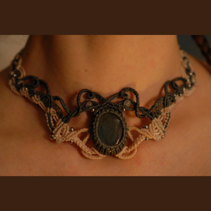 « Murmure des anciens » - Collier unique ras le cou