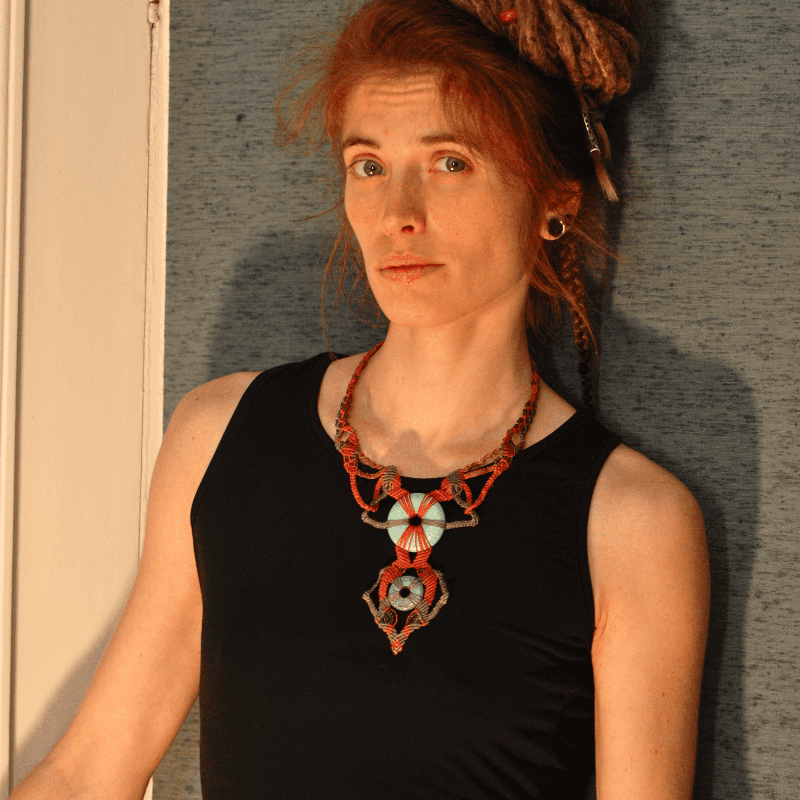 « Nébuleuse »  — Plastron